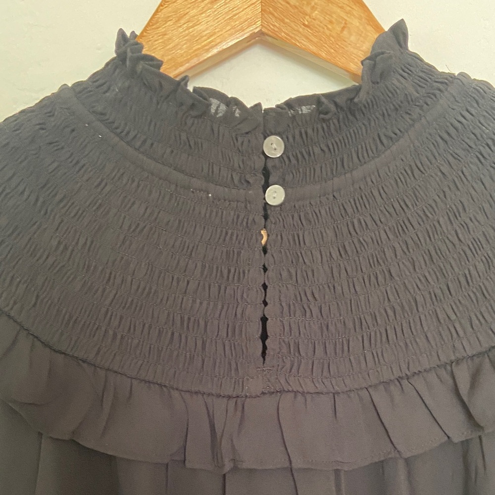 LOFT Black Ruffled Blouse - Picture 6 of 8
